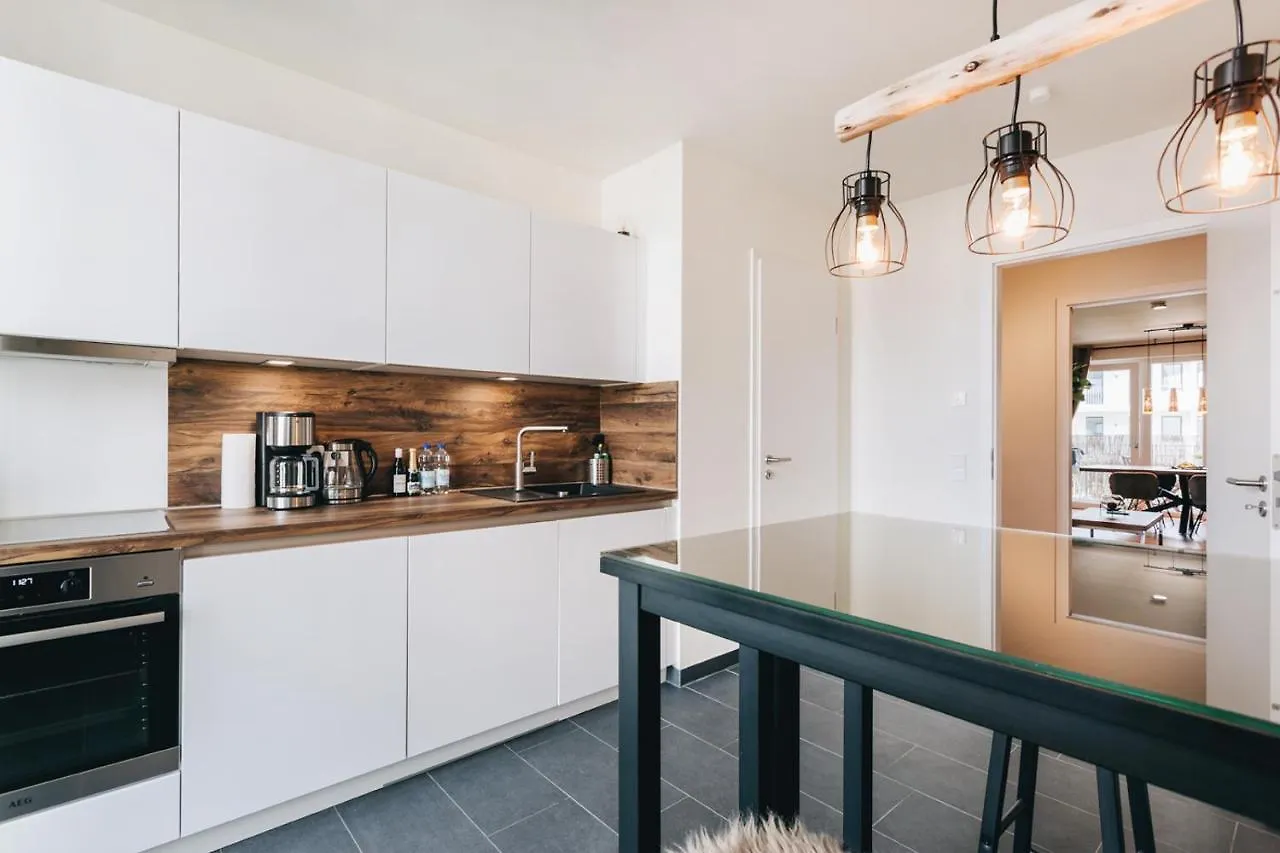 Stilvolle 4-Raumwohnung Im Zentrum Von Dresden