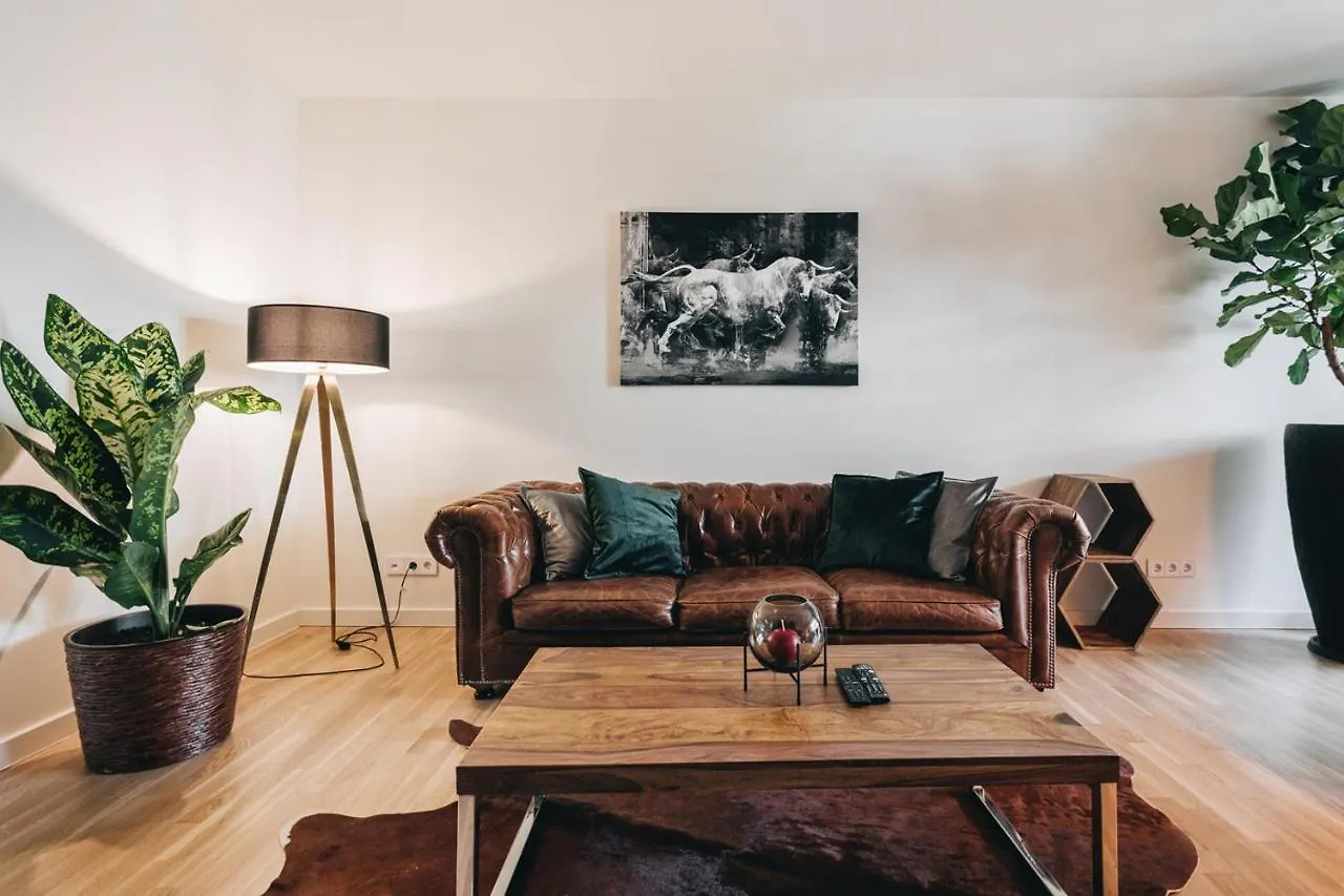 Apartment Stilvolle 4-Raumwohnung im Zentrum von Dresden